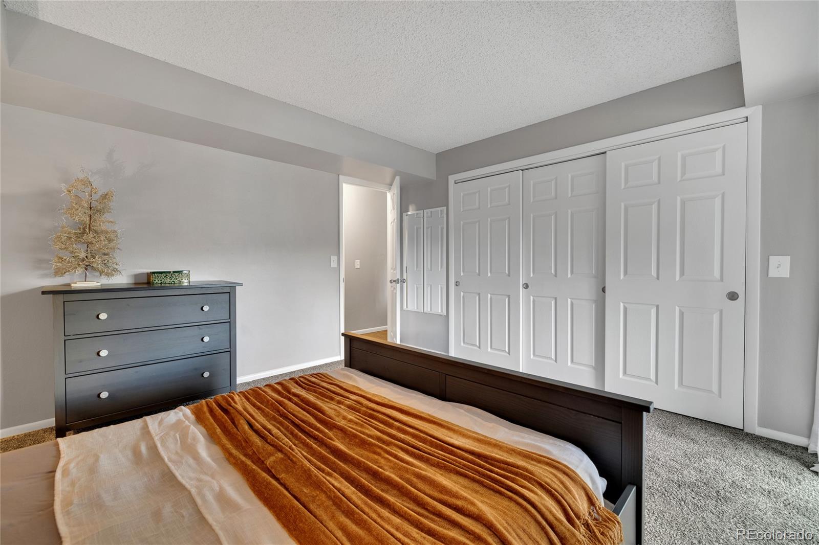 MLS Image #14 for 14437 e 1st drive c04,aurora, Colorado