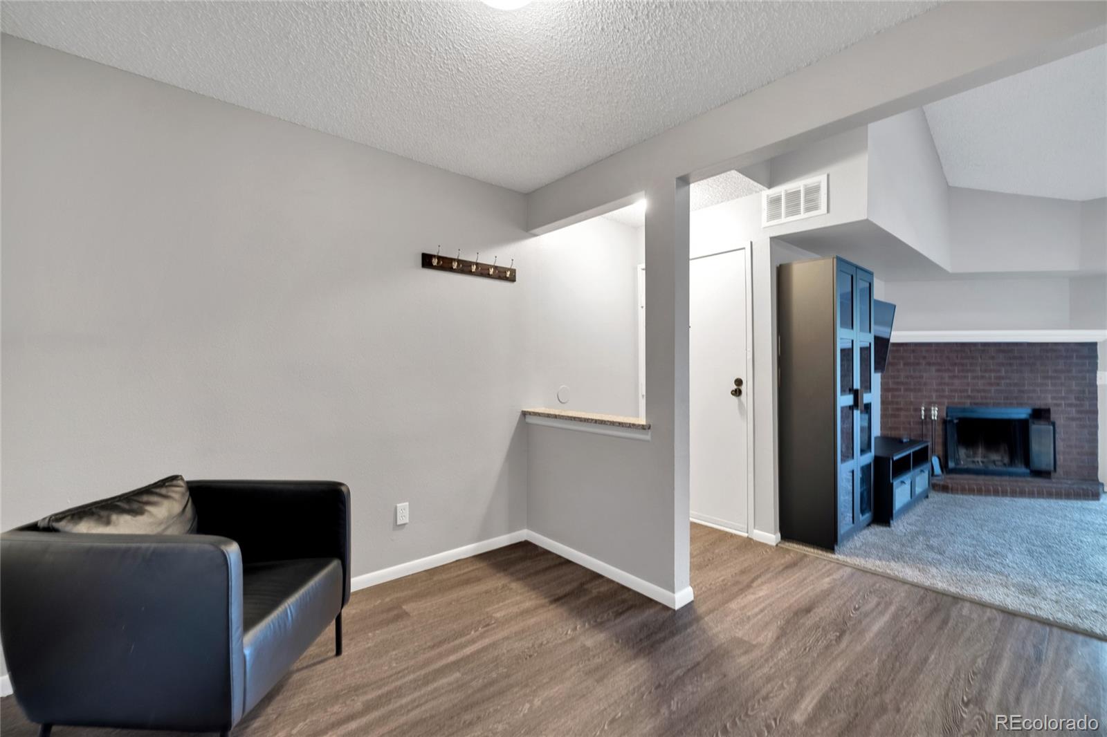 MLS Image #17 for 14437 e 1st drive c04,aurora, Colorado