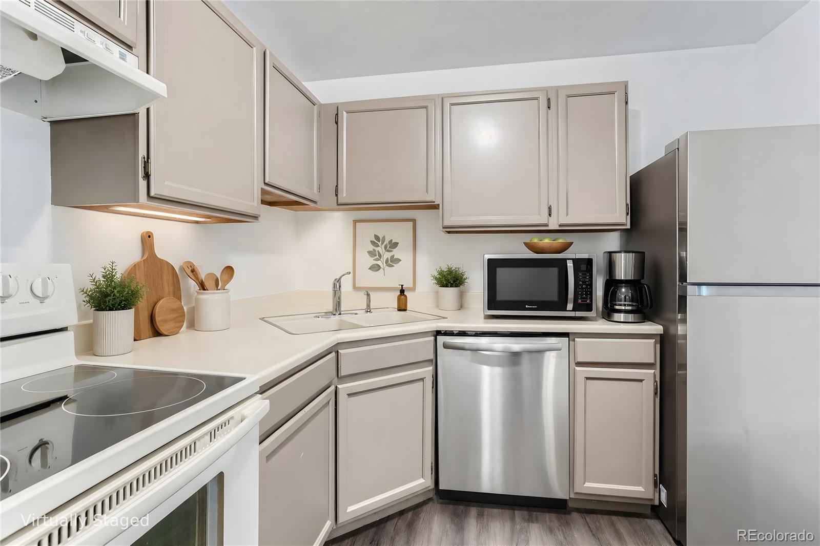 MLS Image #2 for 63 s sable boulevard,aurora, Colorado