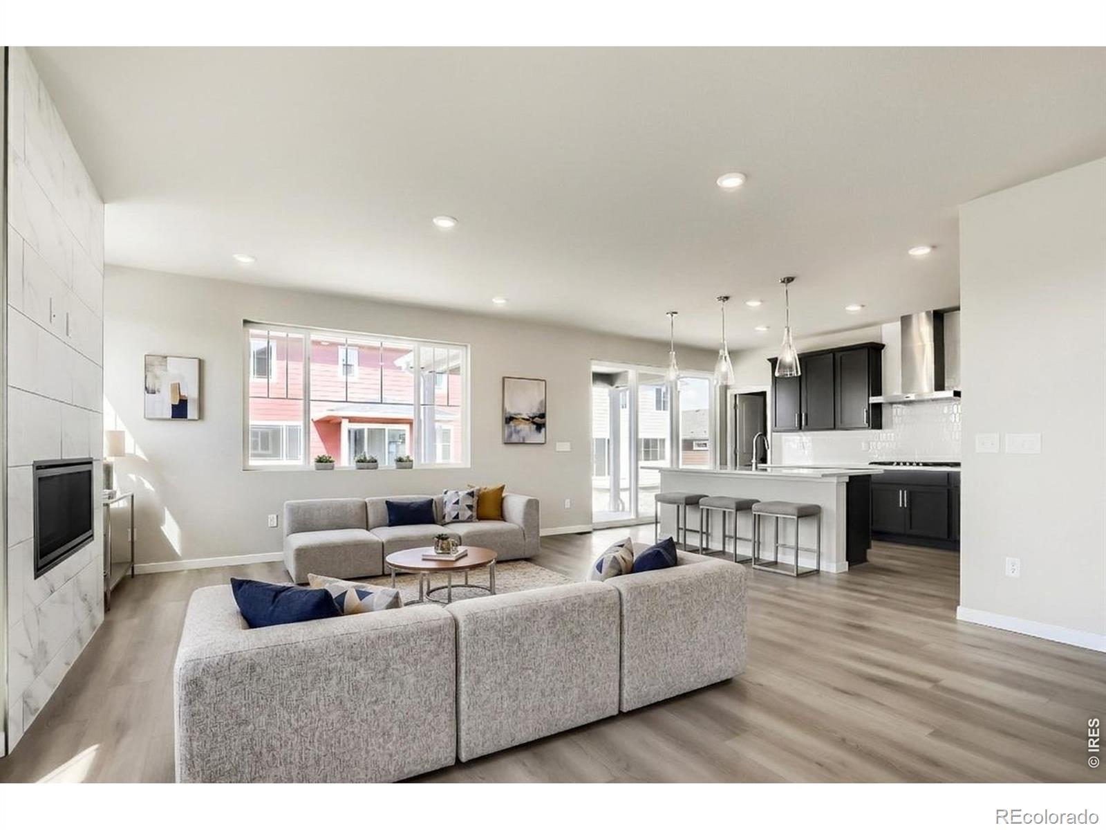 MLS Image #3 for 202  sugar beet lane,berthoud, Colorado