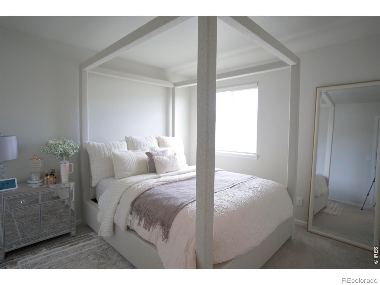 MLS Image #10 for 6673 n ceylon street,denver, Colorado