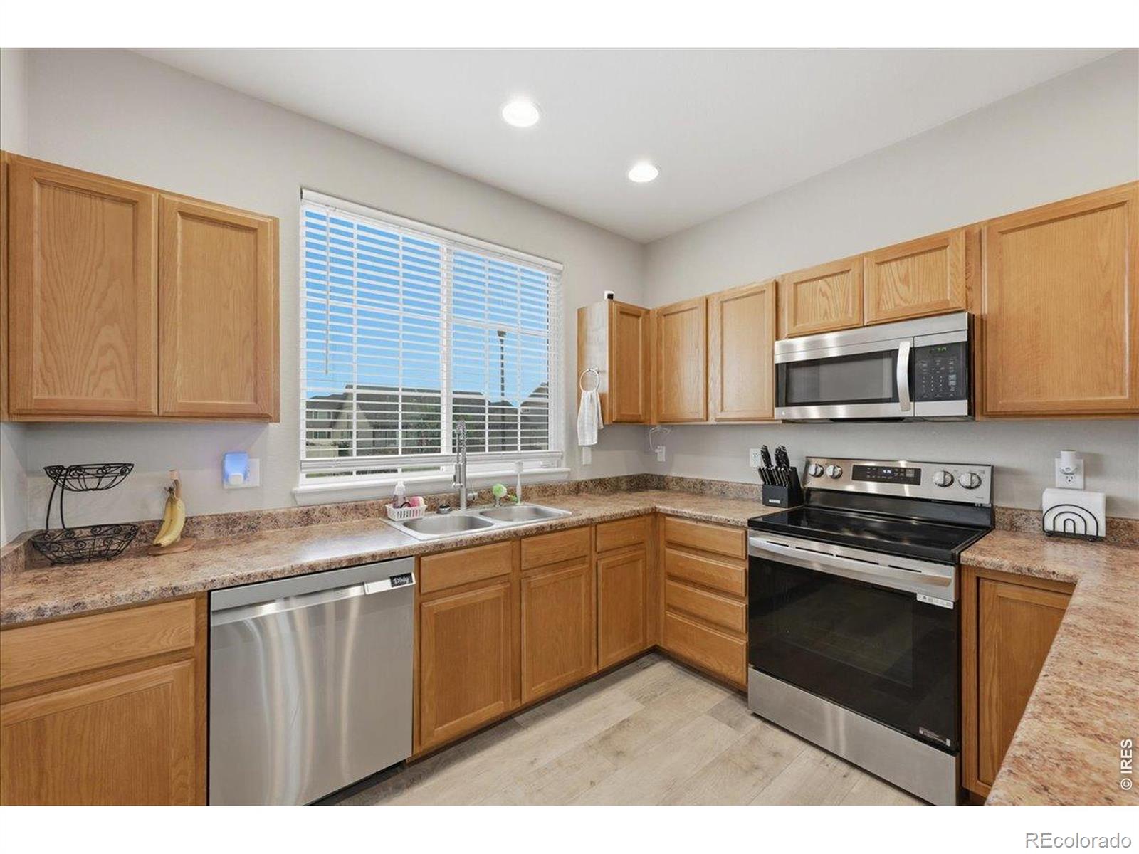 MLS Image #7 for 7447  little fox lane,wellington, Colorado