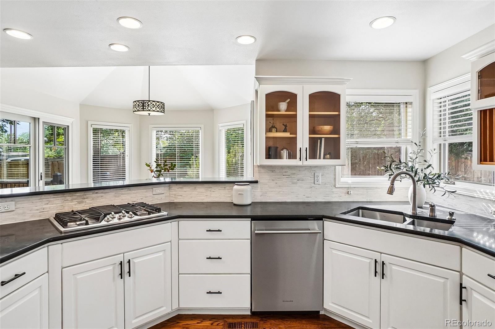 MLS Image #16 for 7273 s sundown circle,littleton, Colorado