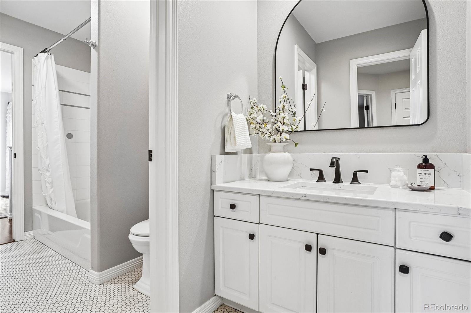MLS Image #33 for 7273 s sundown circle,littleton, Colorado