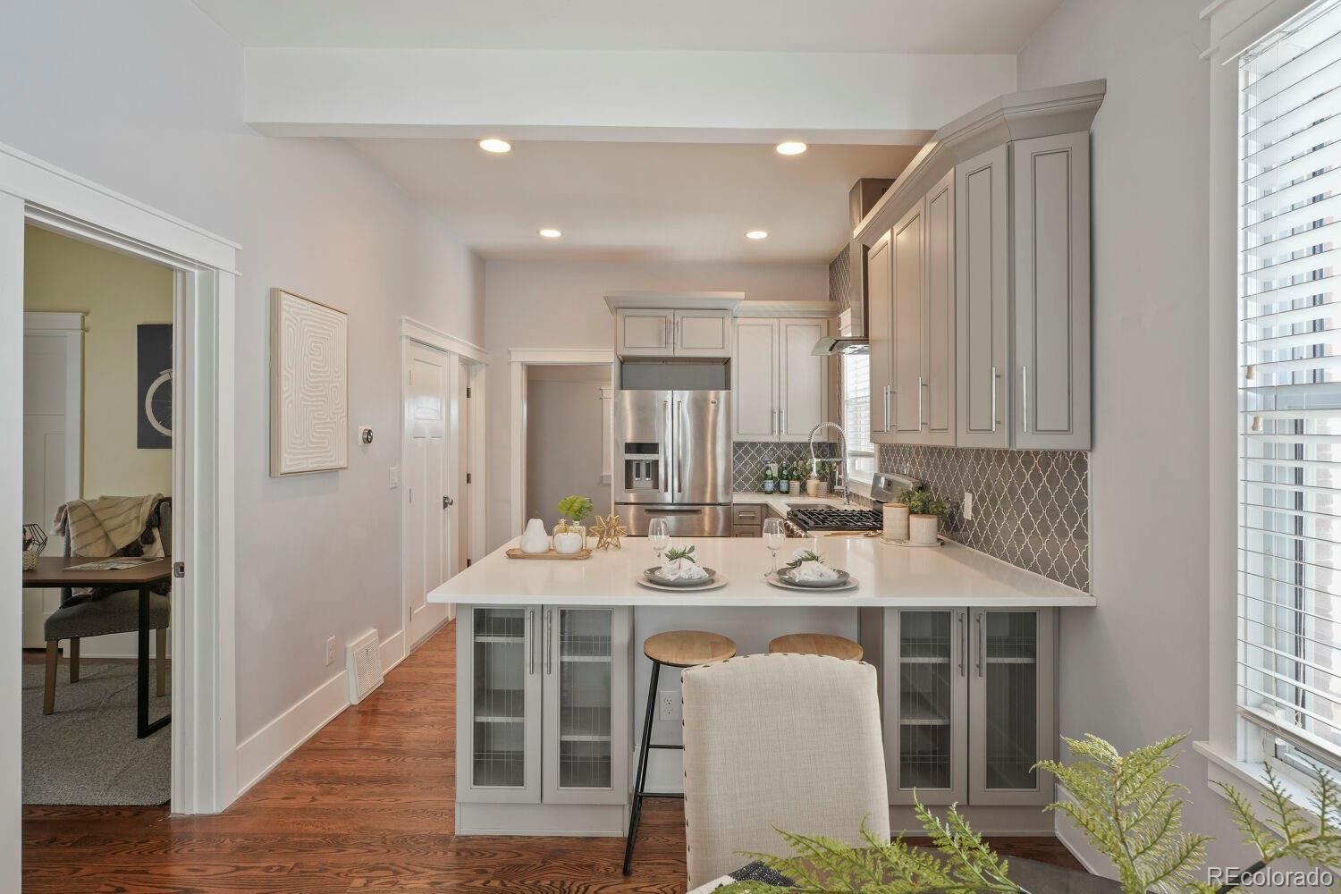 MLS Image #11 for 447  cherokee street,denver, Colorado