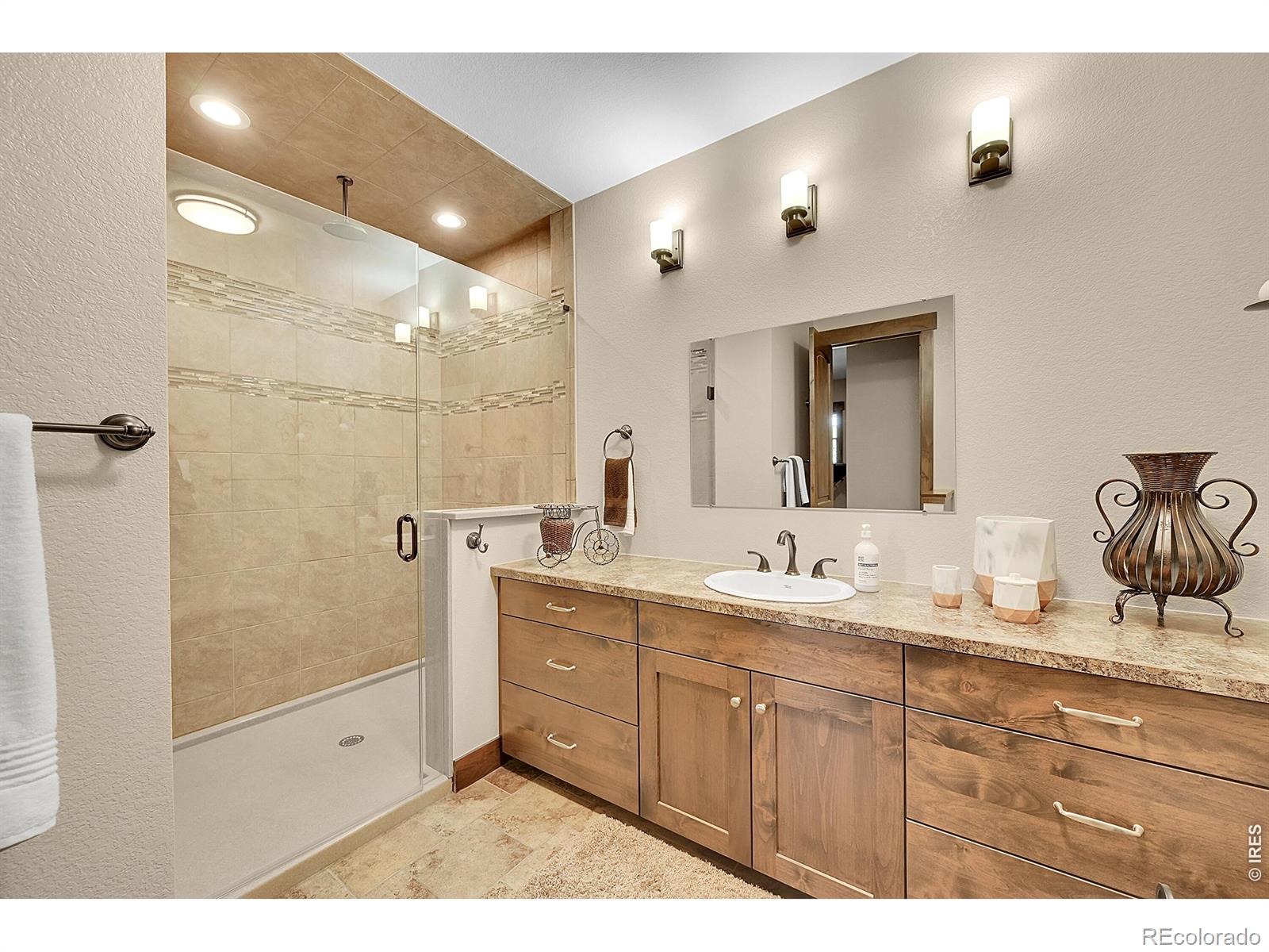MLS Image #9 for 608  riverside court,greeley, Colorado
