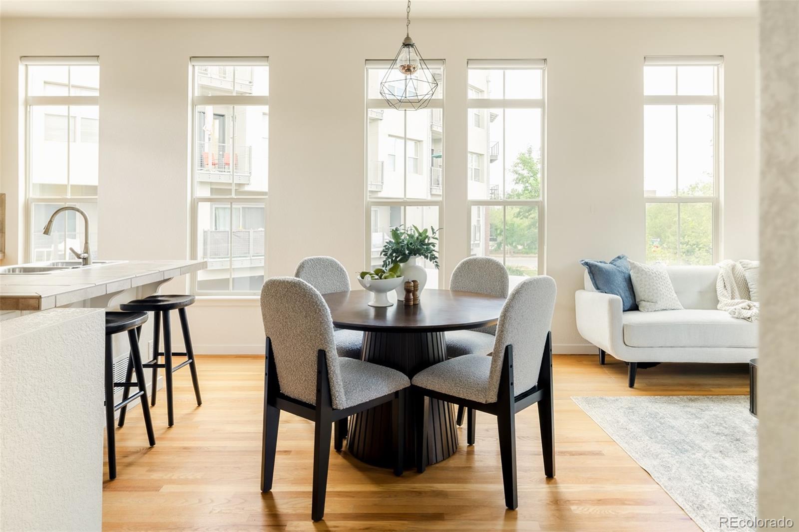 MLS Image #5 for 2889  syracuse court,denver, Colorado