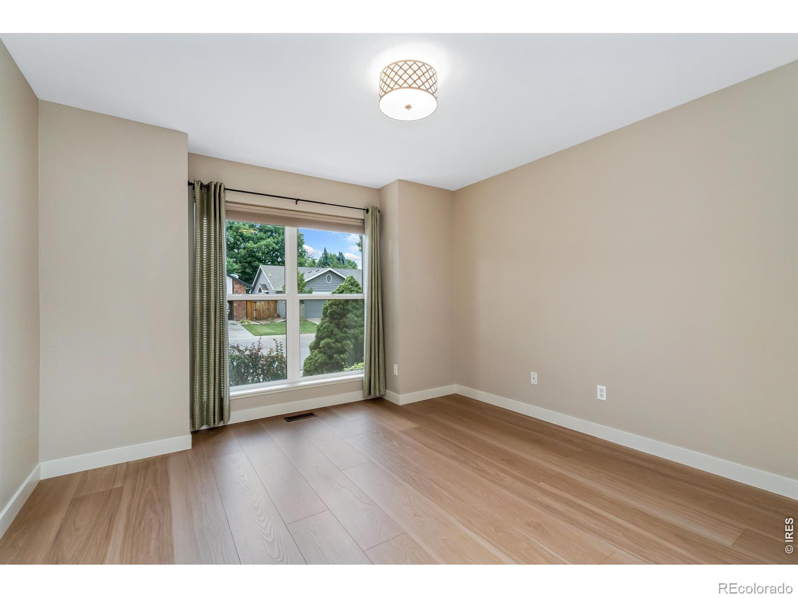 MLS Image #5 for 2613  willow creek drive,fort collins, Colorado