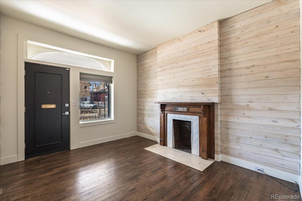 MLS Image #7 for 3014  california street,denver, Colorado
