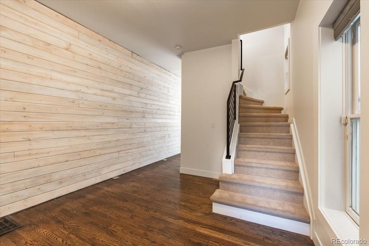 MLS Image #8 for 3014  california street,denver, Colorado