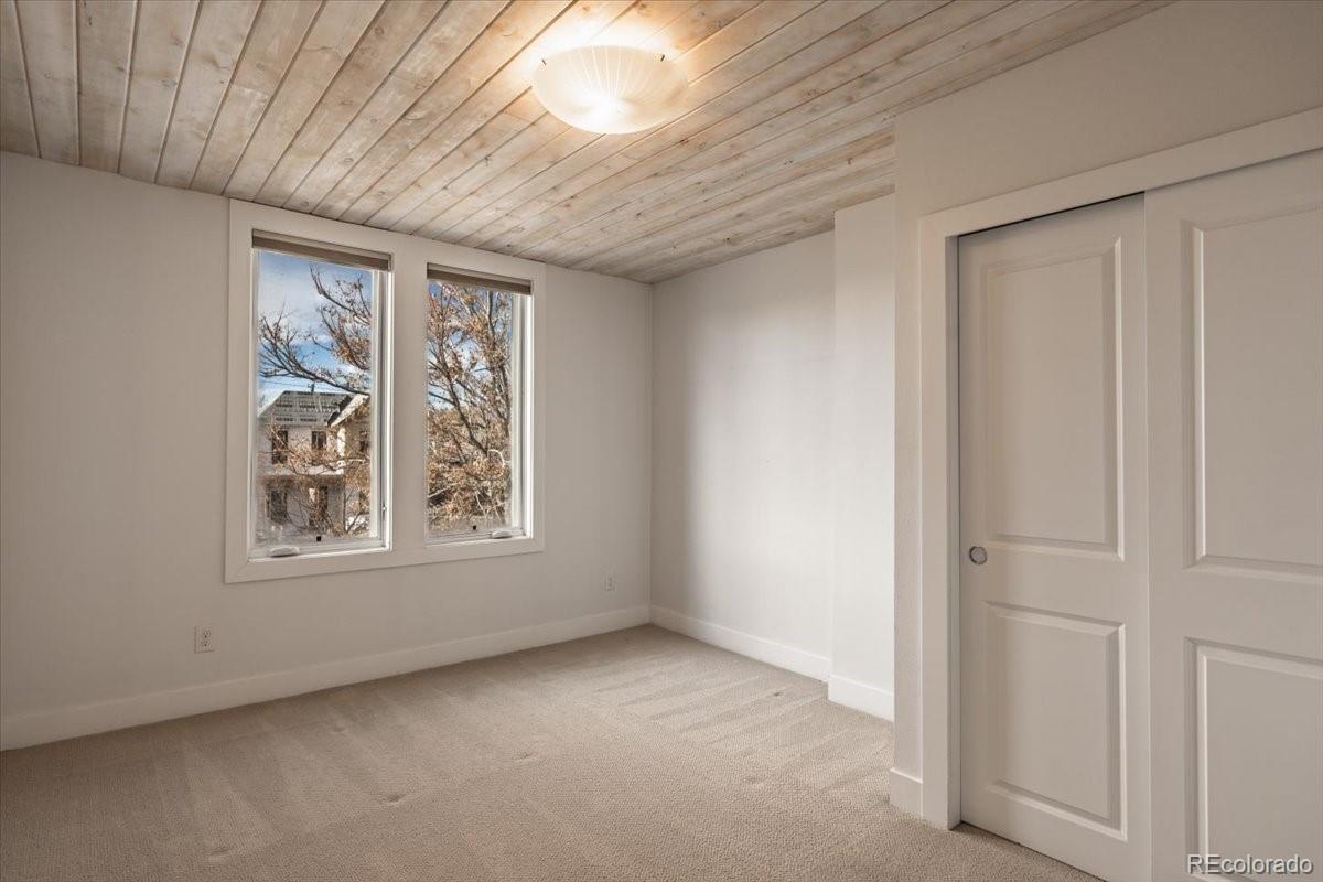 MLS Image #9 for 3014  california street,denver, Colorado