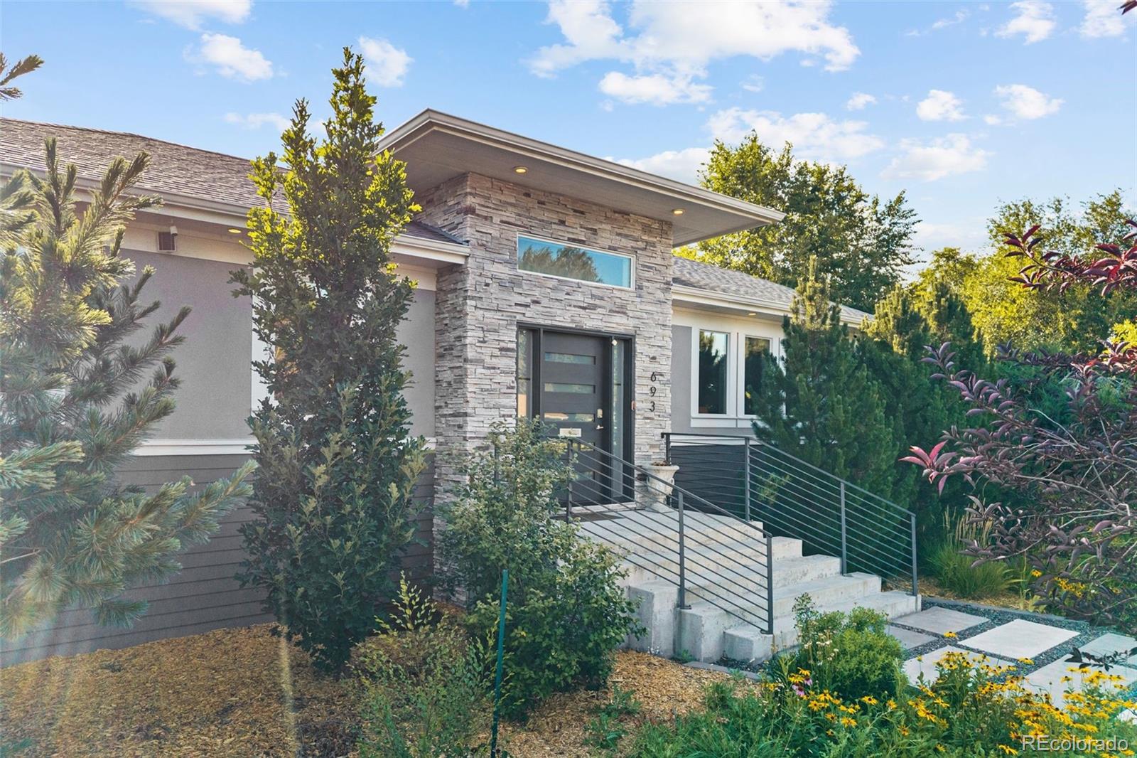 MLS Image #1 for 693 s ivy way,denver, Colorado