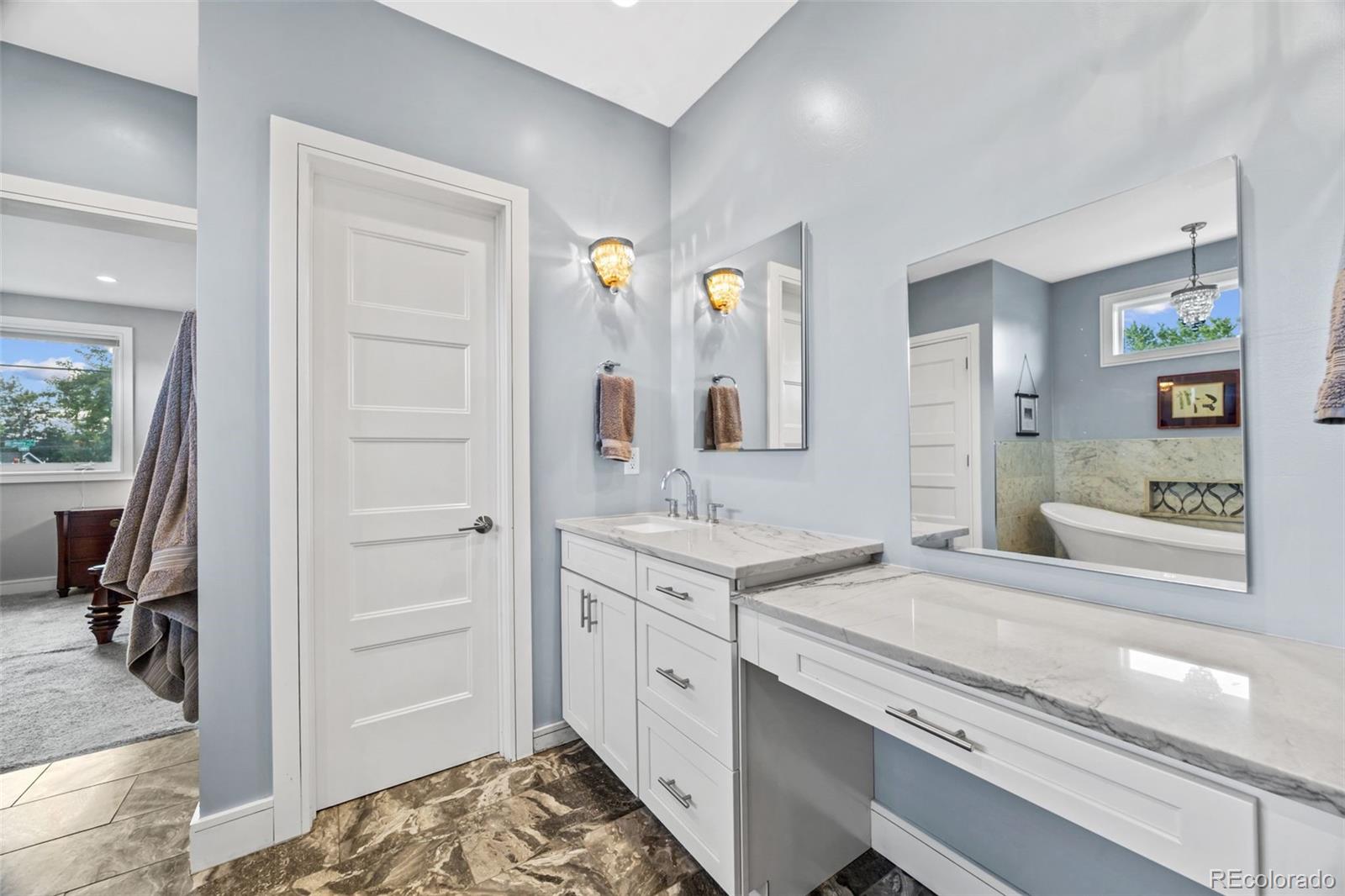 MLS Image #23 for 693 s ivy way,denver, Colorado