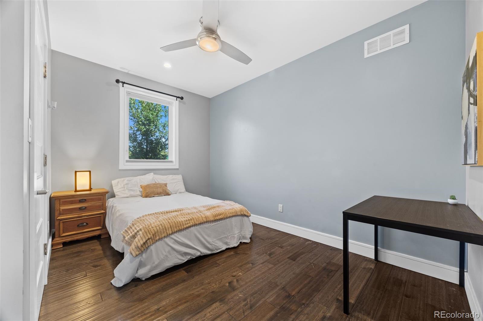 MLS Image #24 for 693 s ivy way,denver, Colorado