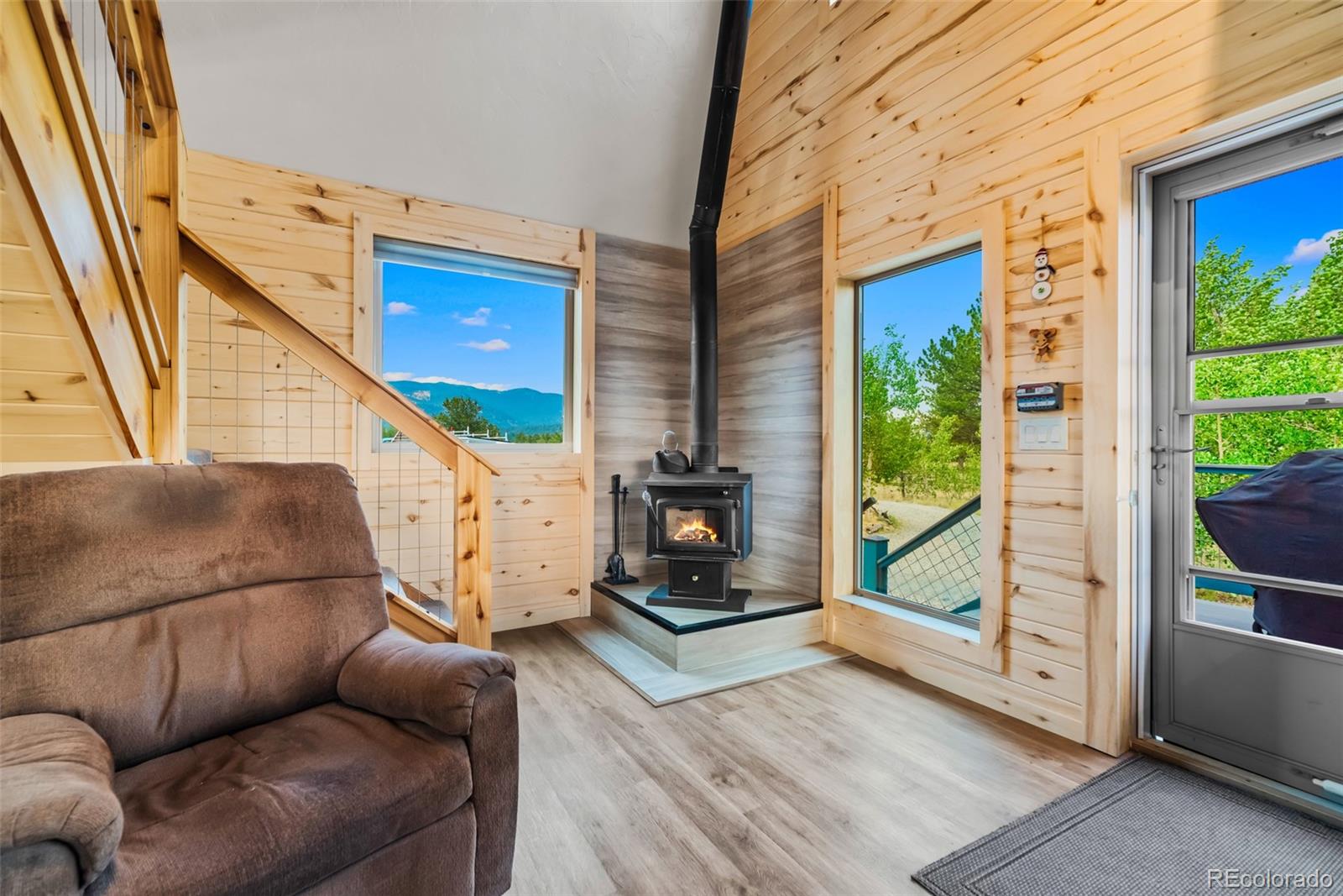 MLS Image #10 for 63  rock creek way,jefferson, Colorado
