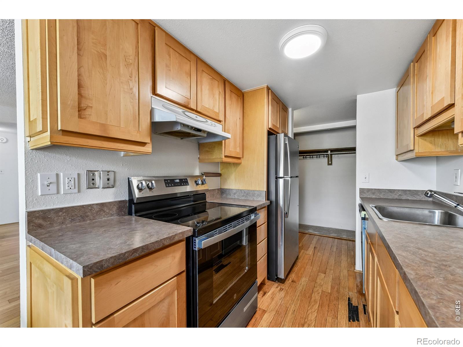 MLS Image #10 for 805  29th street,boulder, Colorado