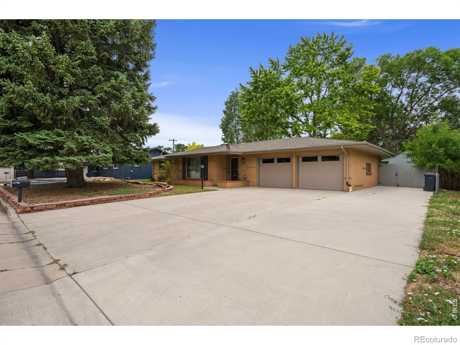 MLS Image #3 for 1607  agate court,loveland, Colorado