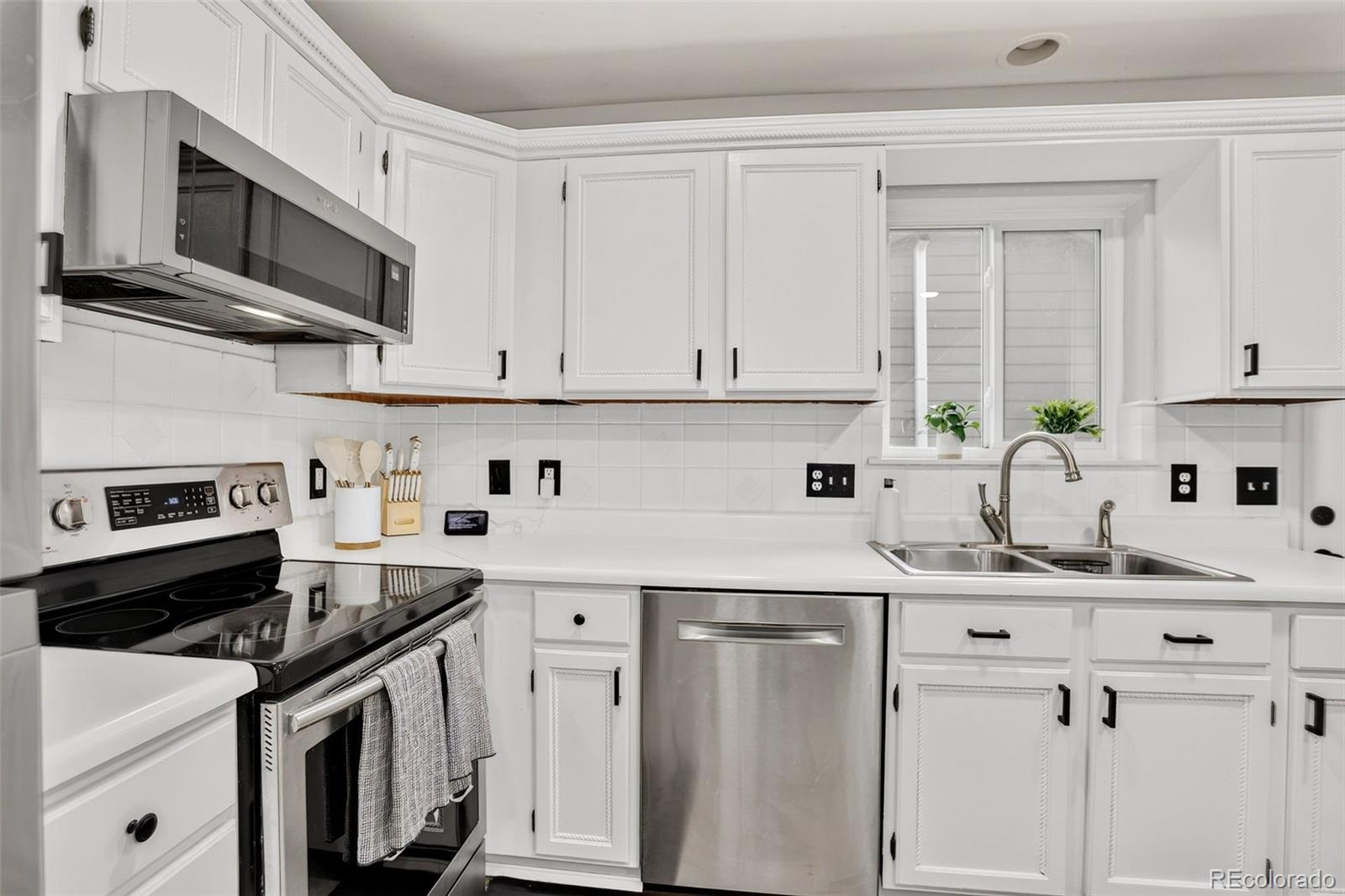 MLS Image #8 for 4120 s ireland court,aurora, Colorado