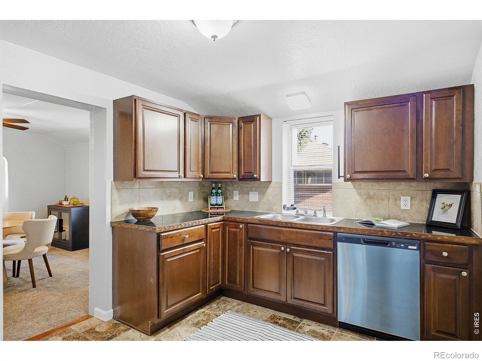 MLS Image #15 for 367 s jasmine street,denver, Colorado