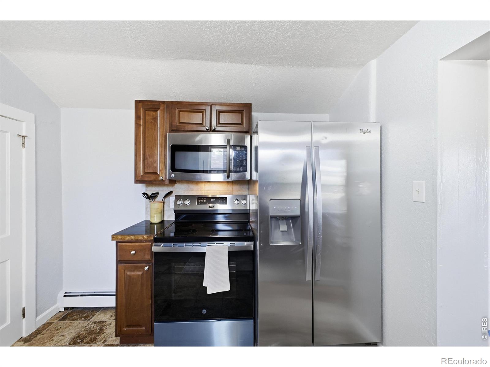 MLS Image #22 for 367 s jasmine street,denver, Colorado