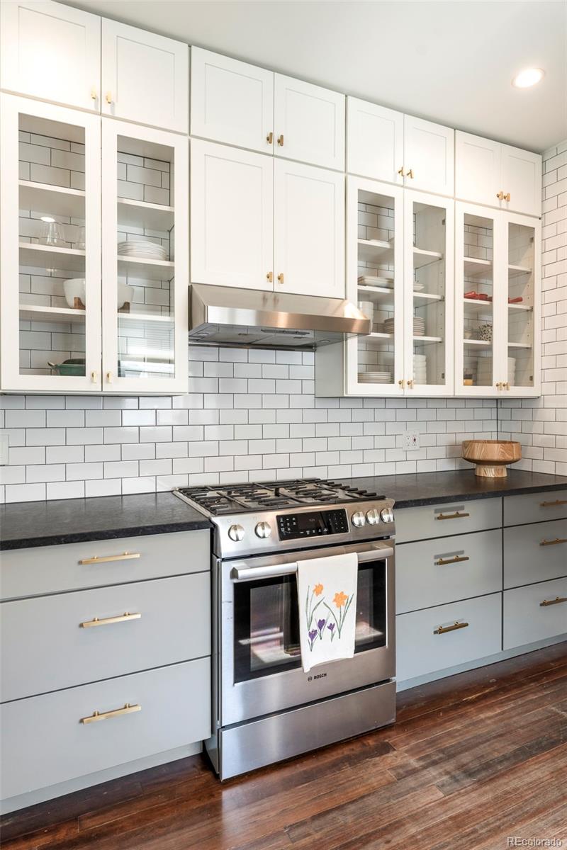 MLS Image #11 for 3041 w clyde place,denver, Colorado