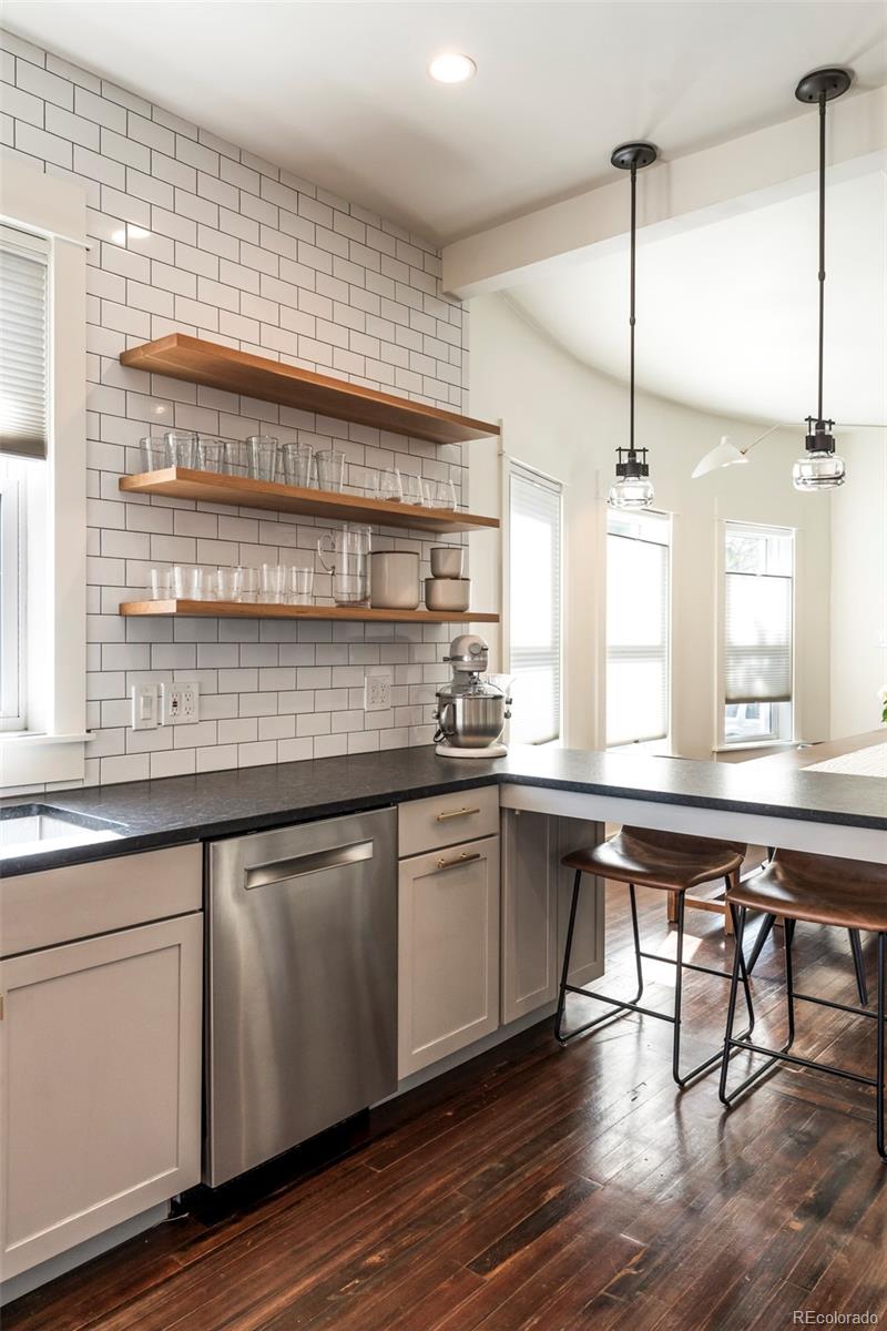 MLS Image #12 for 3041 w clyde place,denver, Colorado