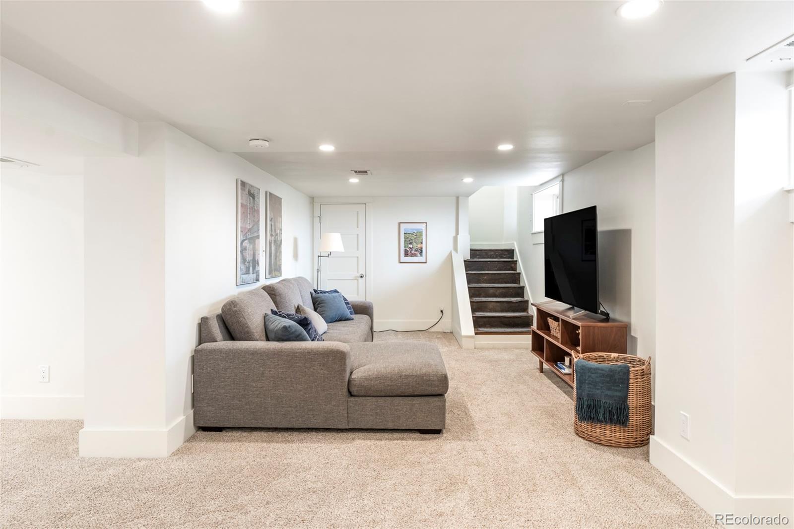 MLS Image #18 for 3041 w clyde place,denver, Colorado