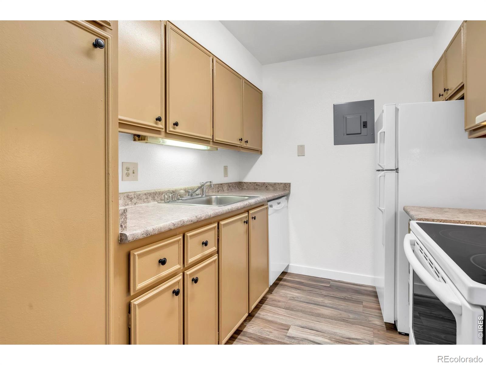 MLS Image #11 for 2227  canyon boulevard,boulder, Colorado
