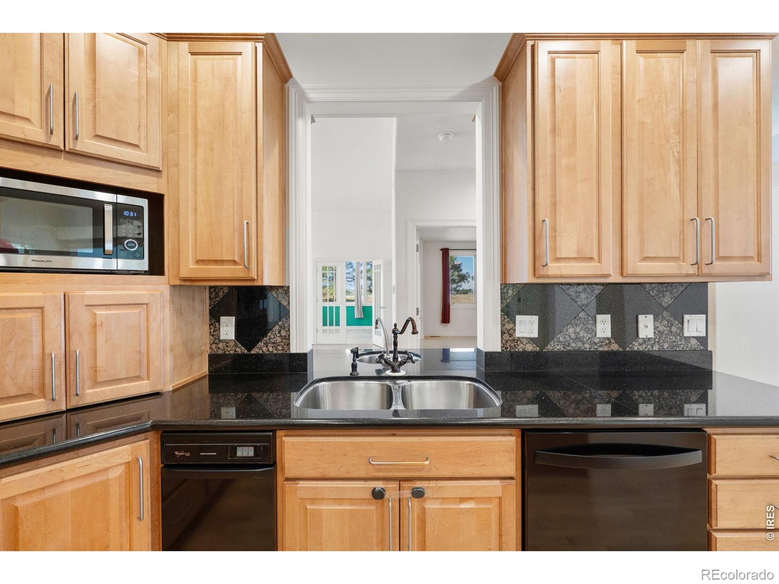 MLS Image #21 for 977  thorncreek court,thornton, Colorado