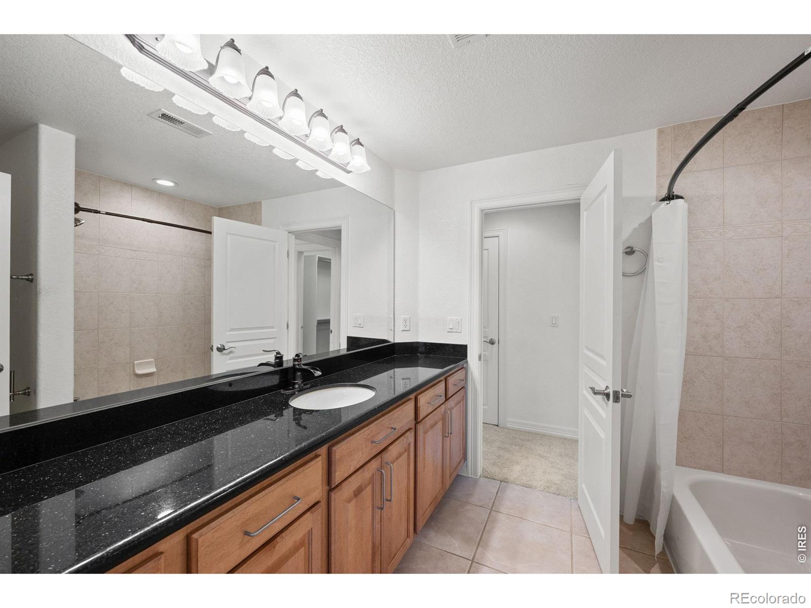 MLS Image #29 for 977  thorncreek court,thornton, Colorado