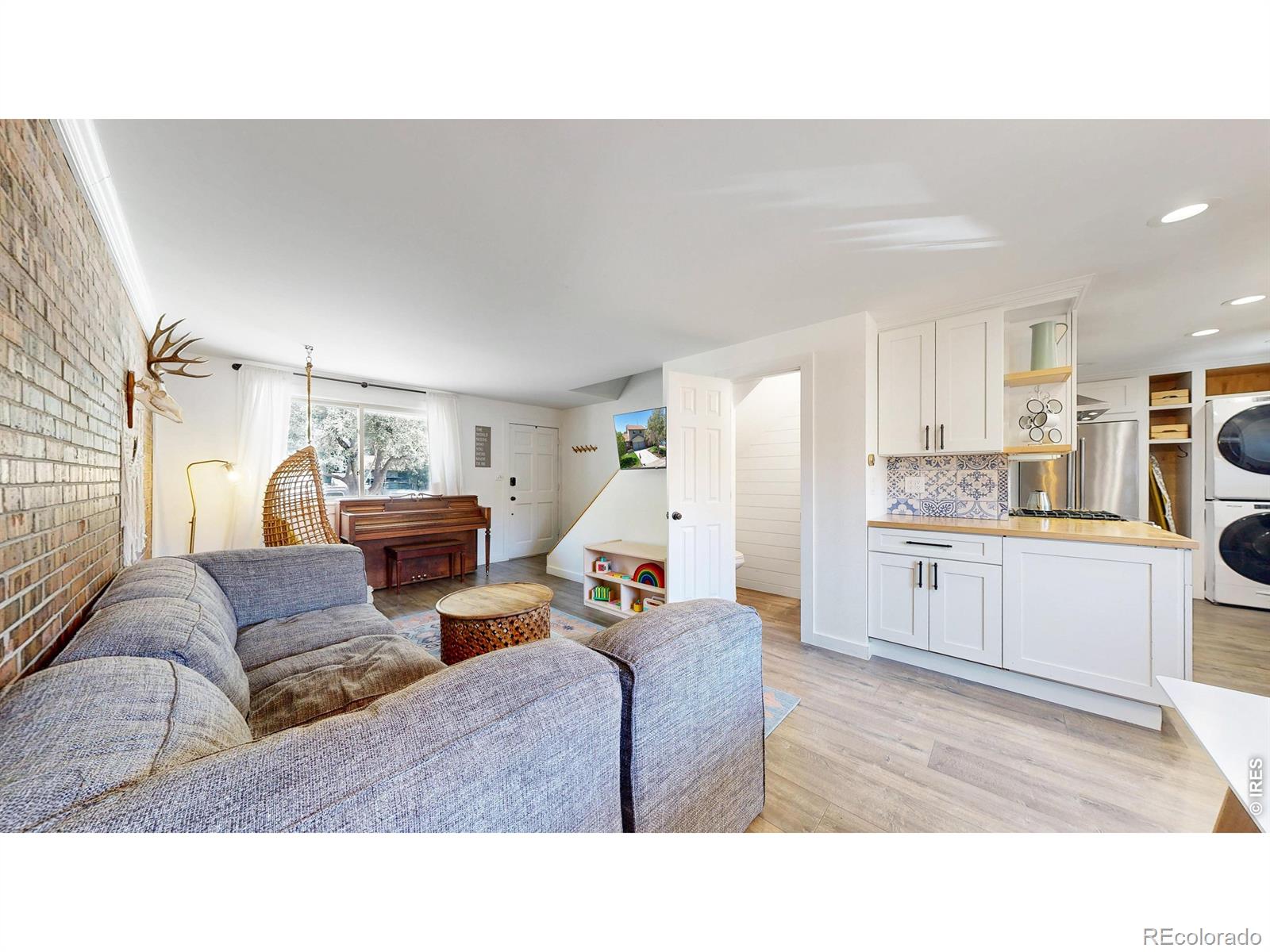 MLS Image #4 for 5280  garrison street,arvada, Colorado