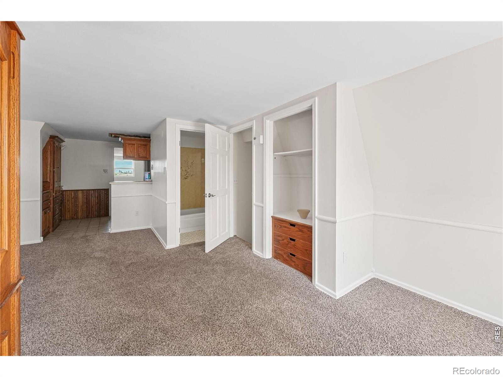 MLS Image #24 for 21400 e 11th avenue,aurora, Colorado