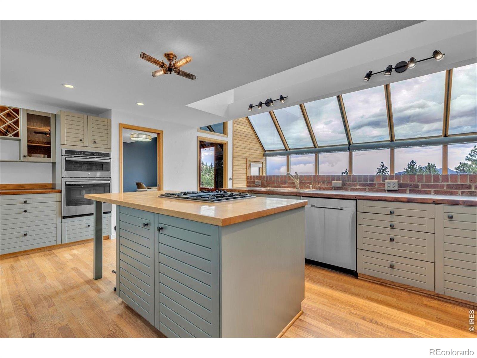 MLS Image #8 for 1197  weaver drive,boulder, Colorado