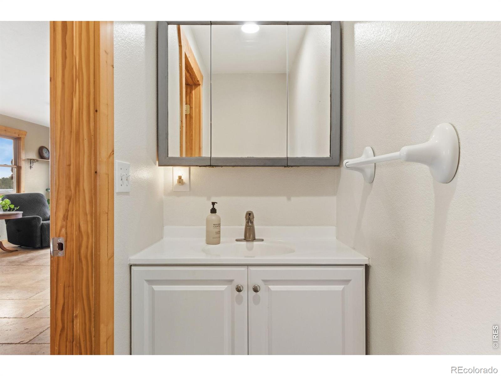 MLS Image #21 for 569  gordon court,livermore, Colorado