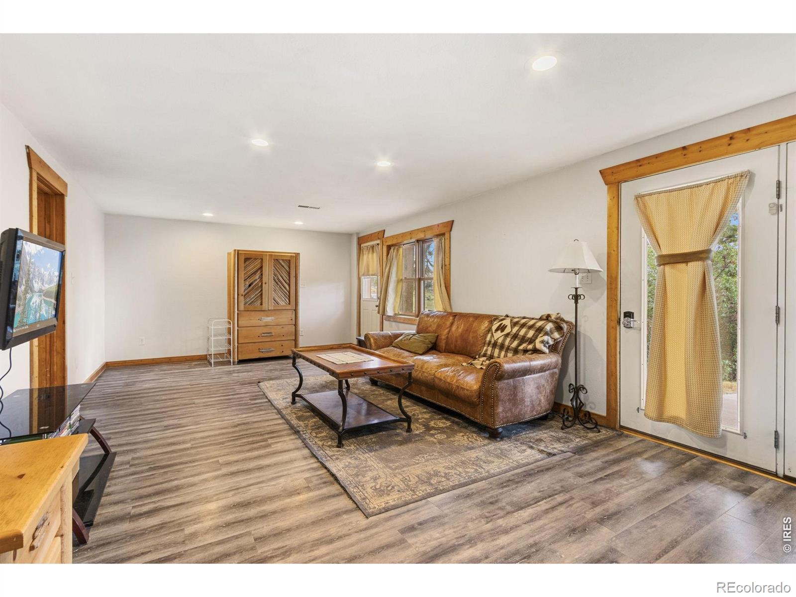 MLS Image #29 for 569  gordon court,livermore, Colorado