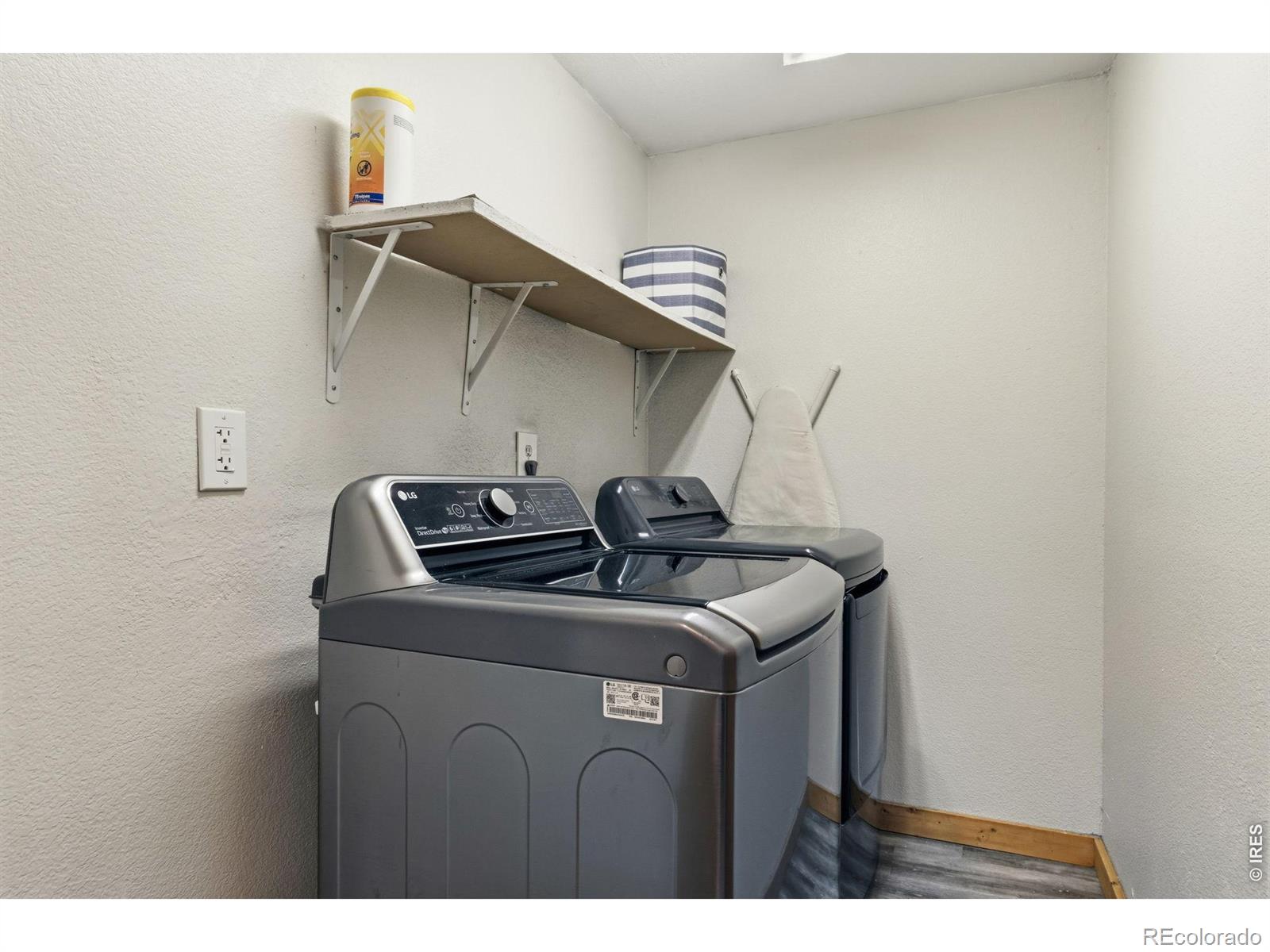 MLS Image #34 for 569  gordon court,livermore, Colorado