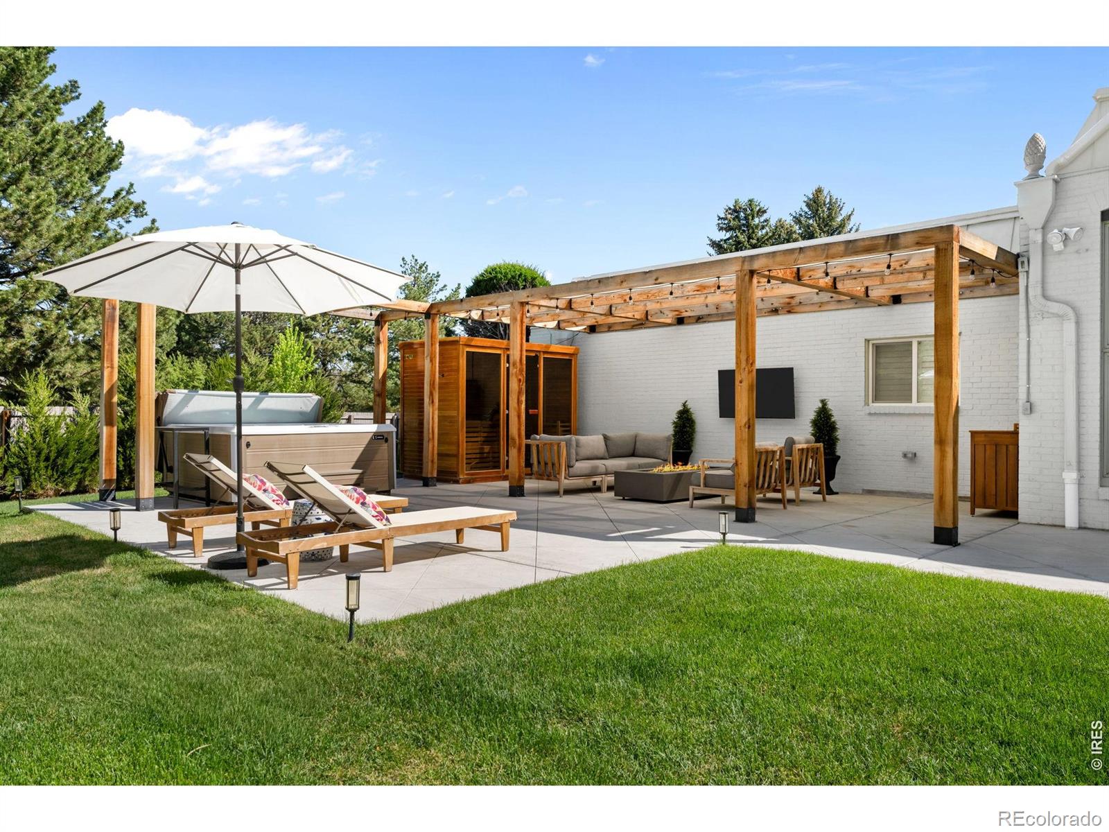 MLS Image #3 for 4275 s forest court,cherry hills village, Colorado