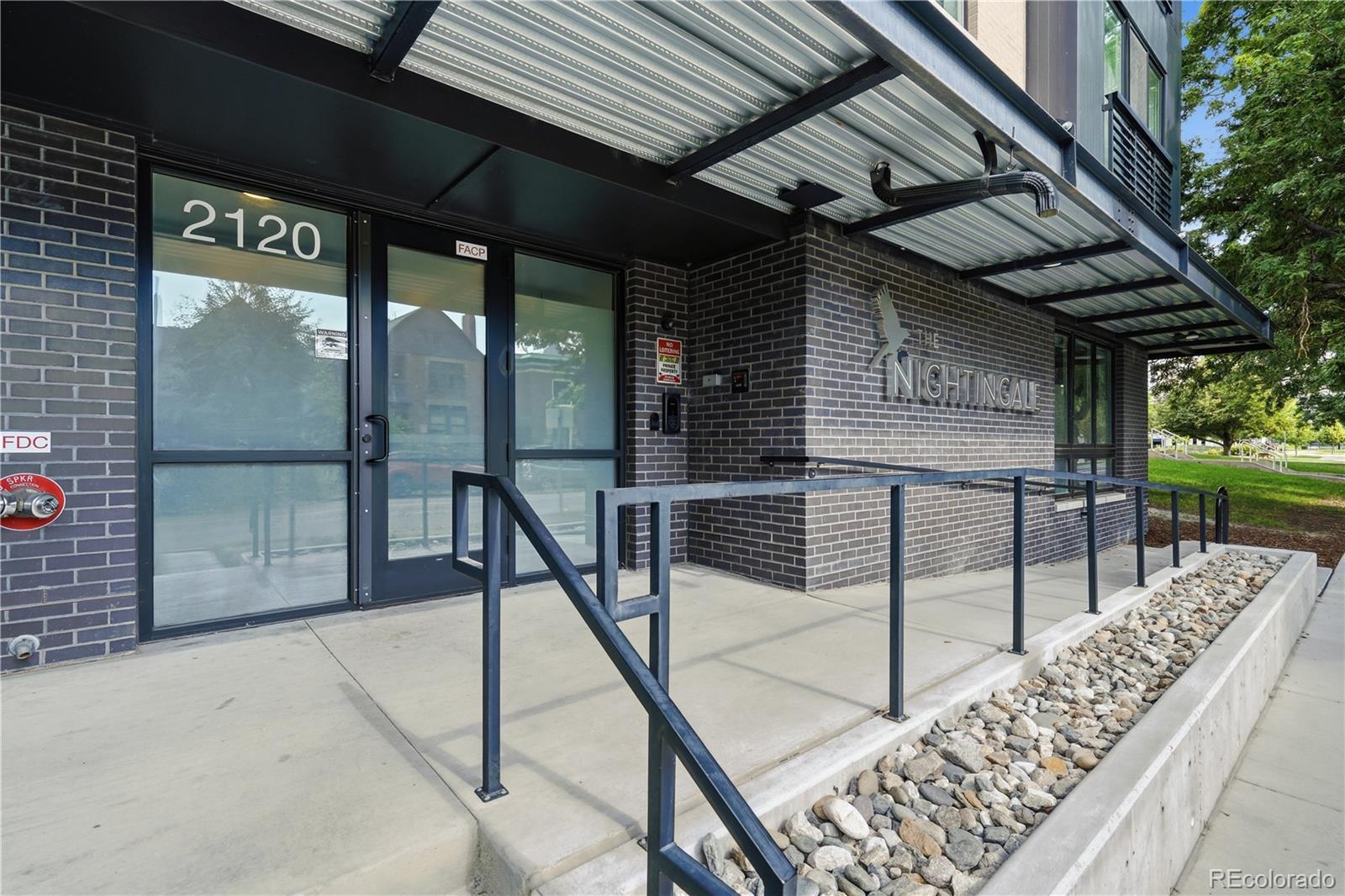 MLS Image #24 for 2120 n downing street,denver, Colorado