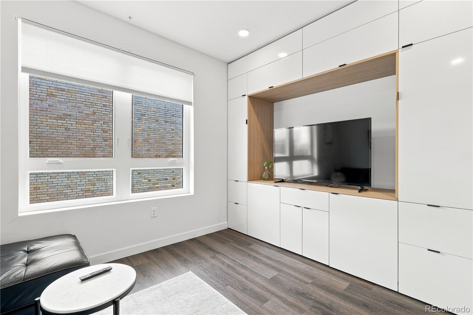 MLS Image #7 for 2120 n downing street,denver, Colorado
