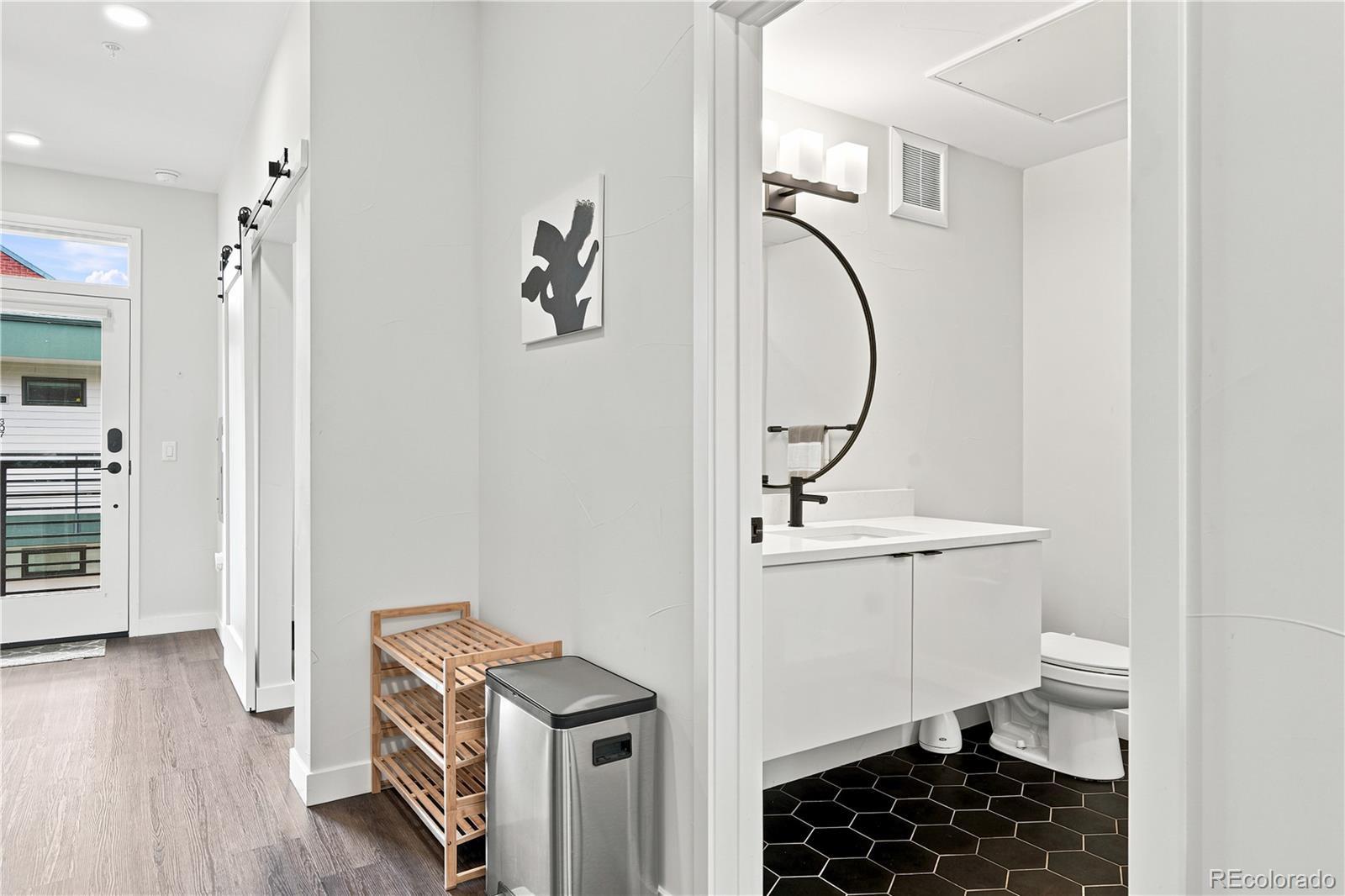 MLS Image #9 for 2120 n downing street,denver, Colorado