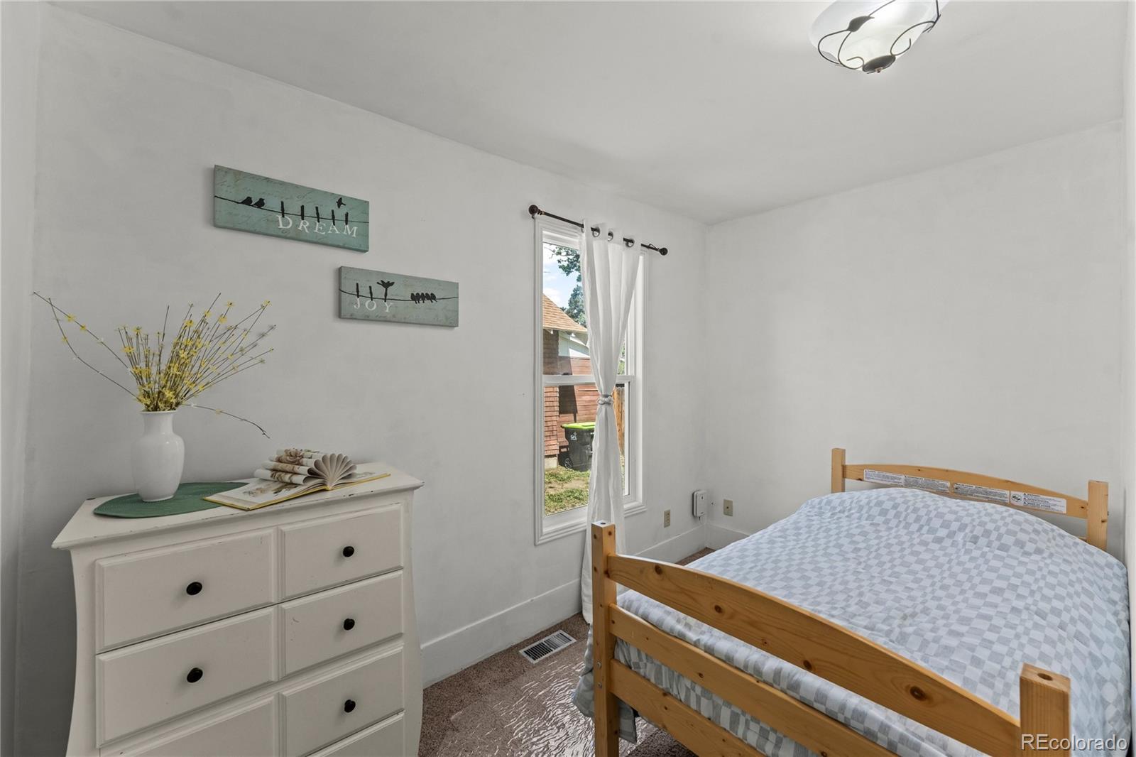 MLS Image #14 for 814 e yampa street,colorado springs, Colorado
