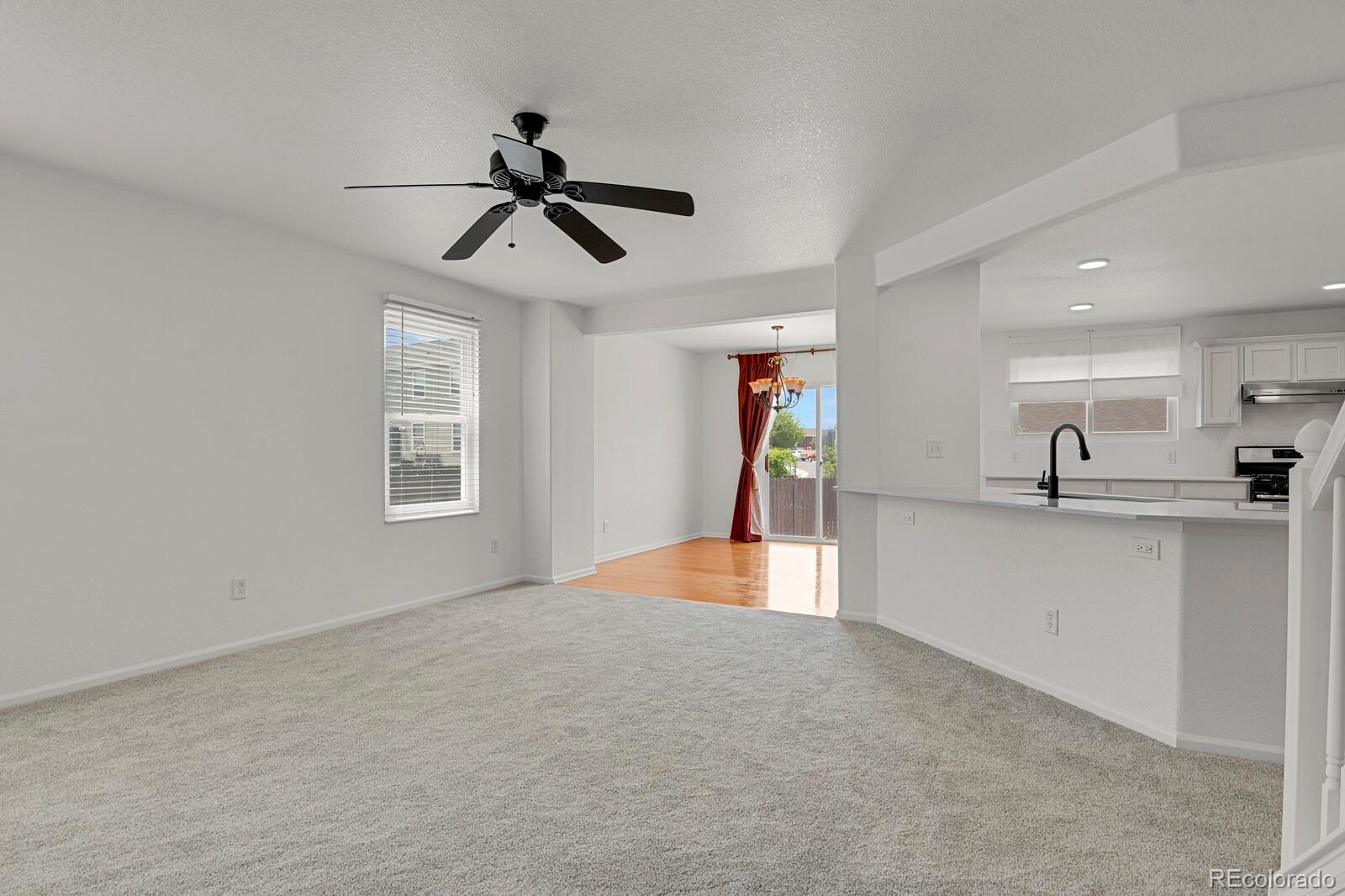 MLS Image #2 for 5530 s quemoy circle,aurora, Colorado