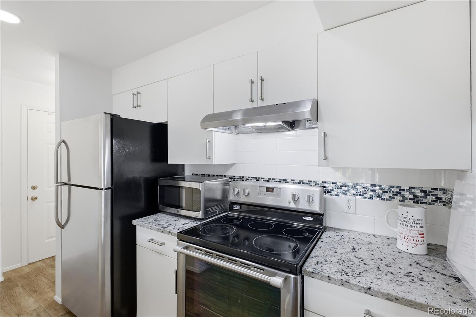 MLS Image #9 for 6405 s dayton street,englewood, Colorado