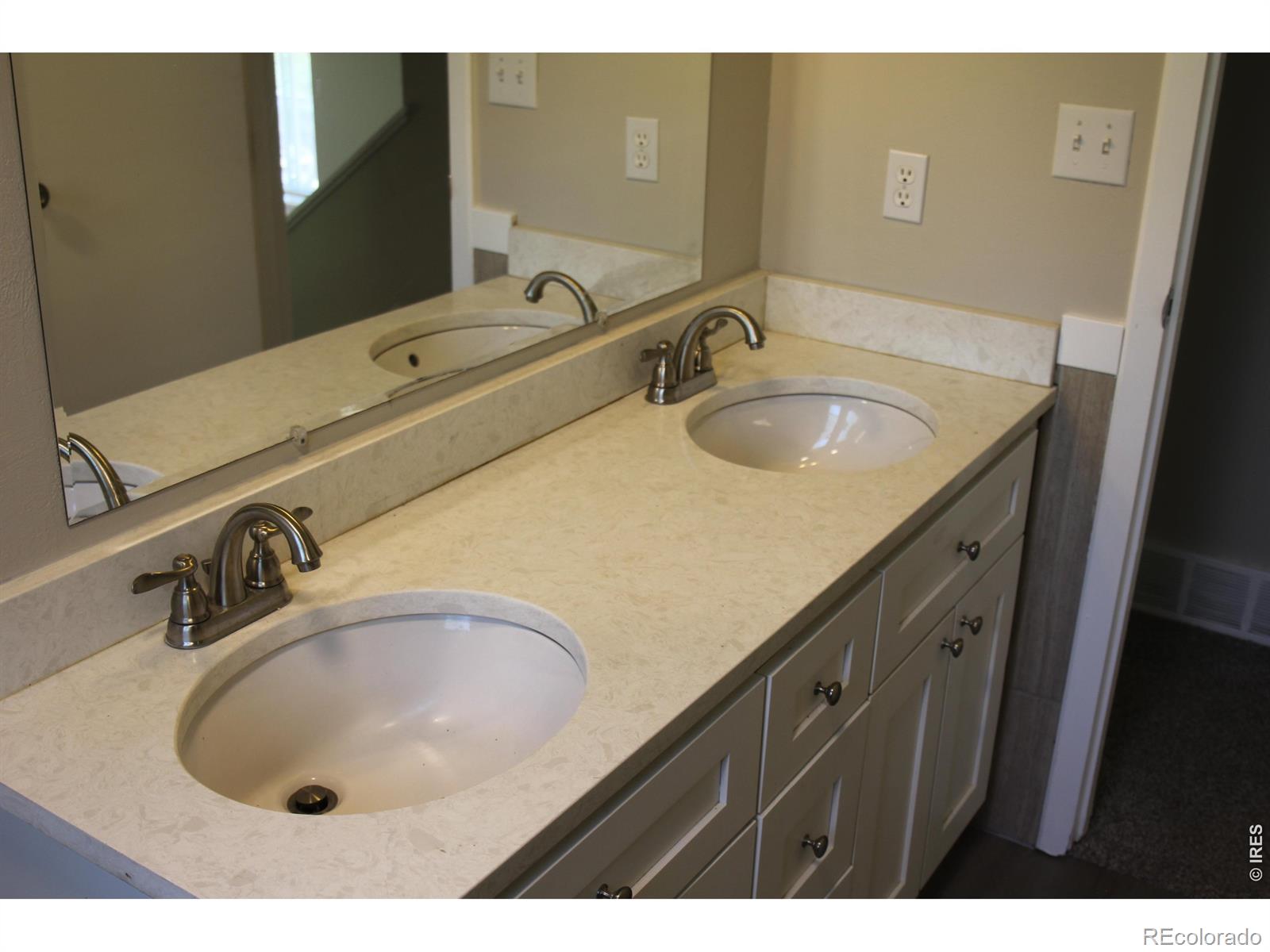 MLS Image #13 for 1209  village lane,fort collins, Colorado