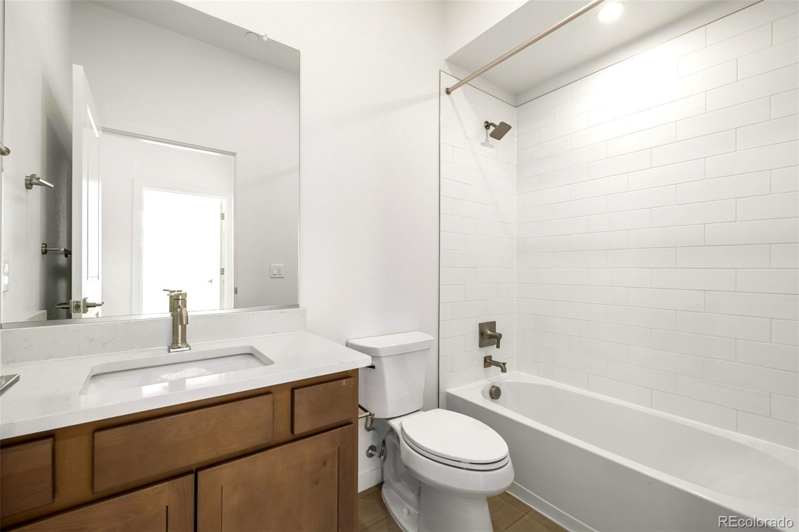 MLS Image #21 for 6153 n ceylon street,denver, Colorado