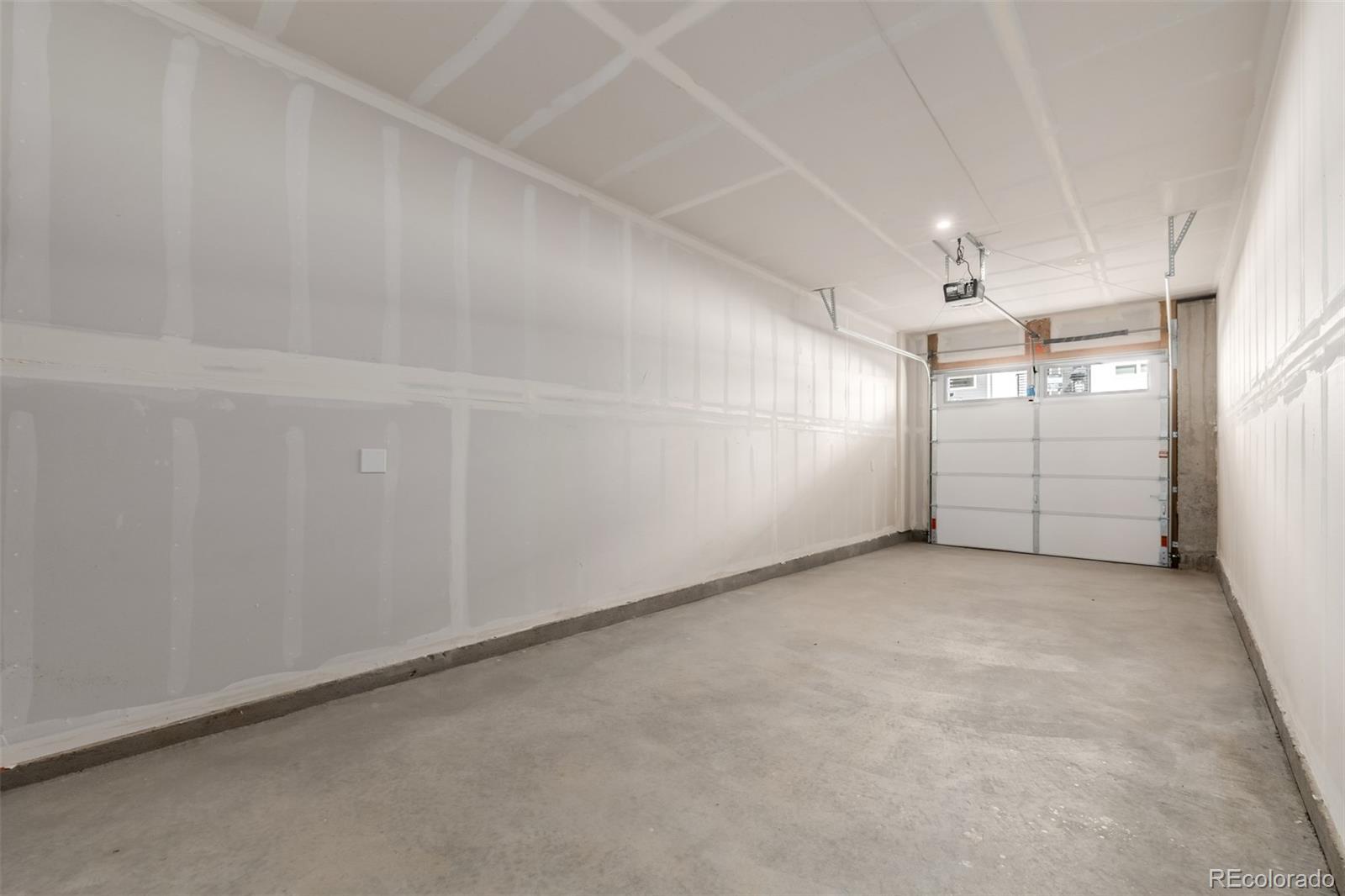 MLS Image #22 for 6153 n ceylon street,denver, Colorado