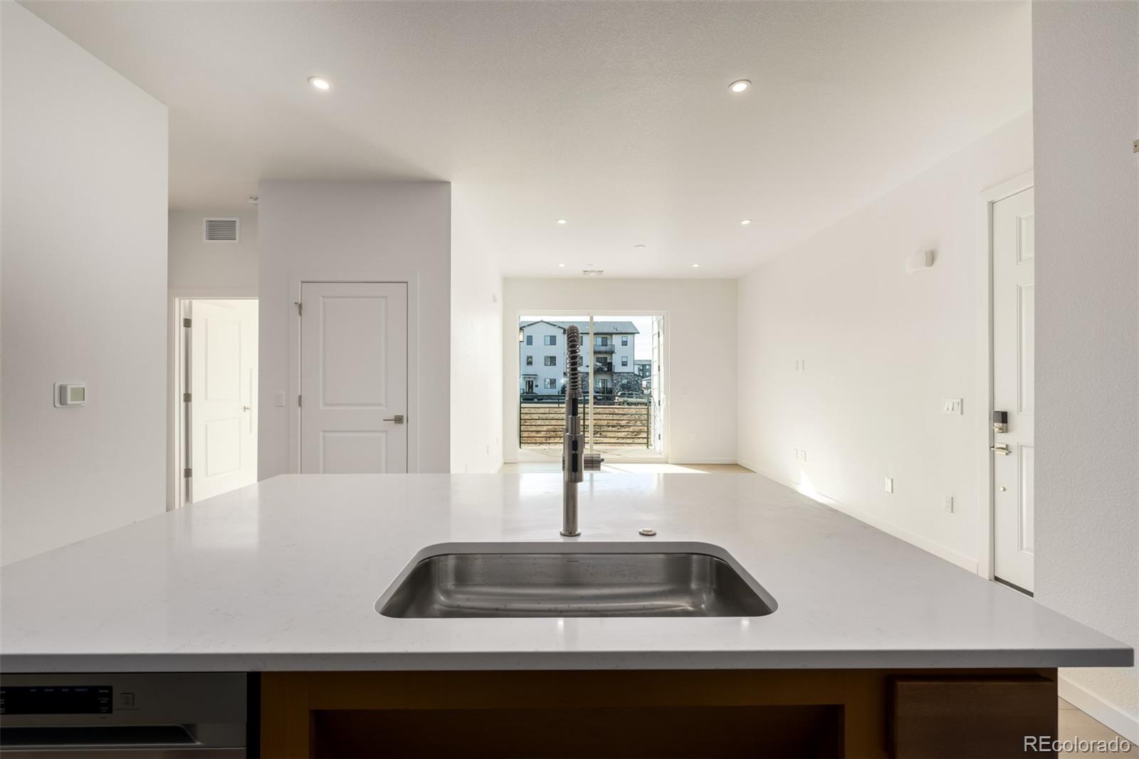 MLS Image #8 for 6153 n ceylon street,denver, Colorado