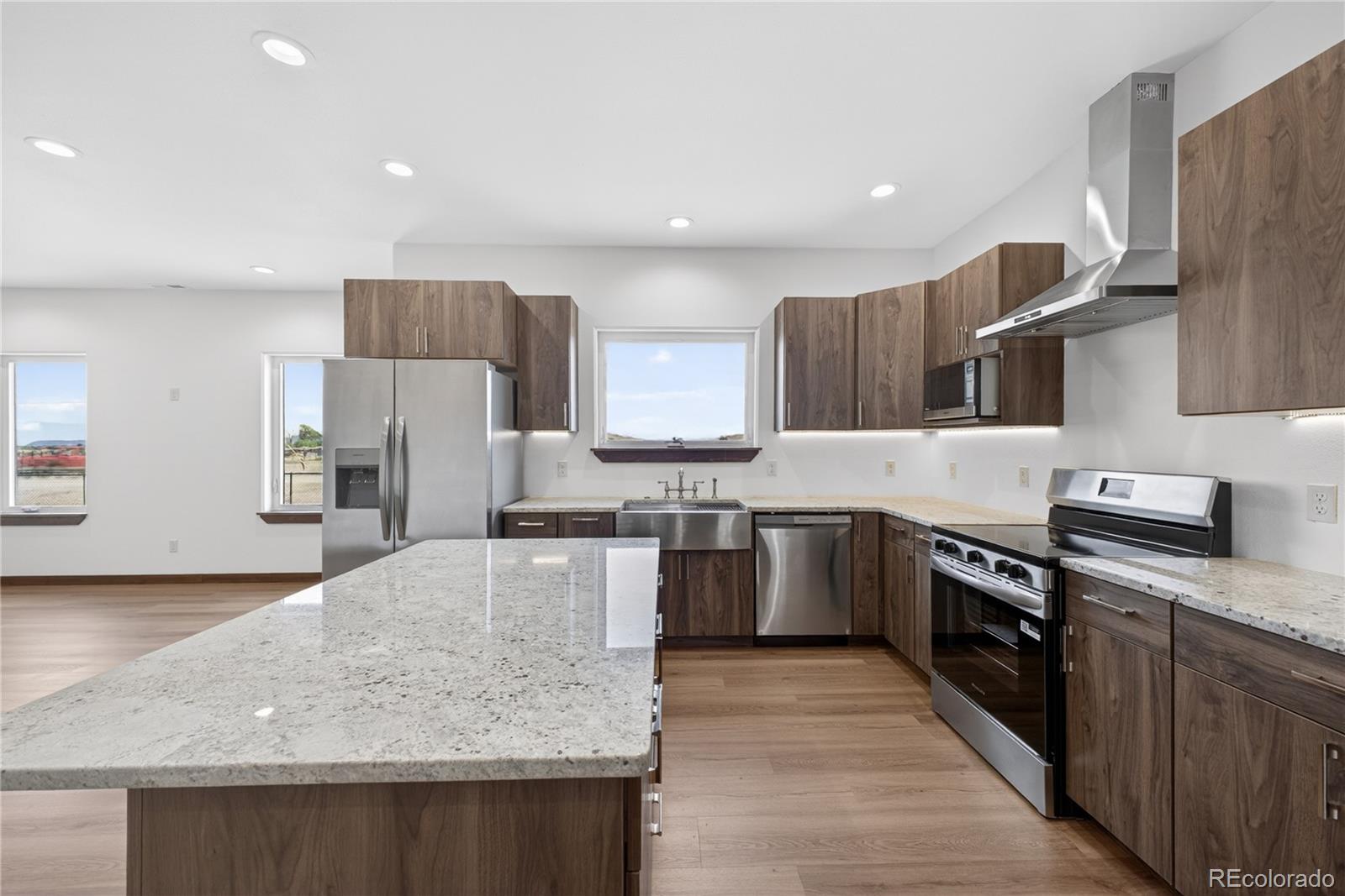 MLS Image #4 for 102  dotson st. ,manassa, Colorado