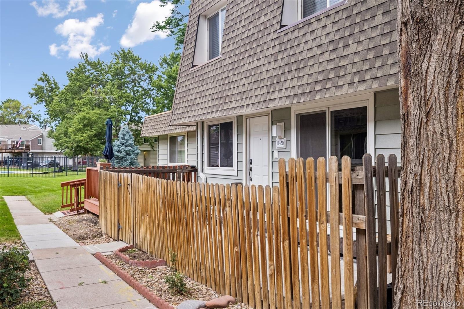 MLS Image #9 for 1145 s oneida street d,denver, Colorado