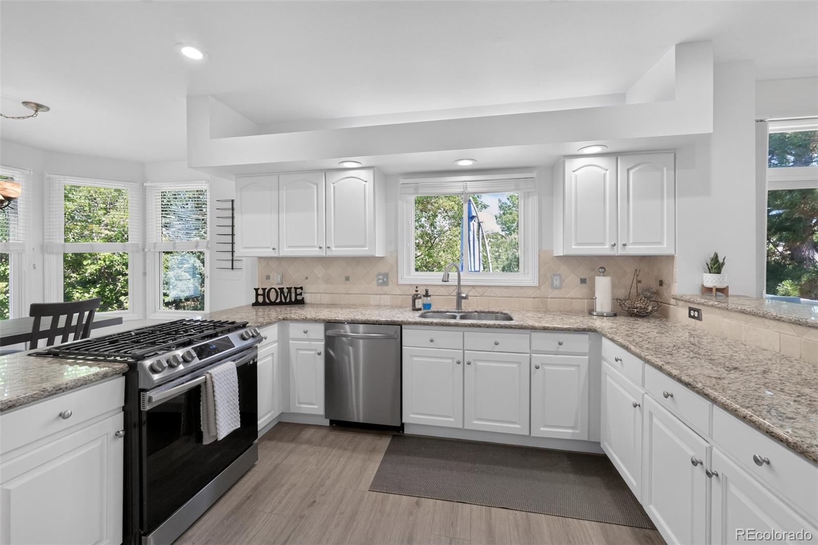 MLS Image #12 for 825  huntington drive,littleton, Colorado